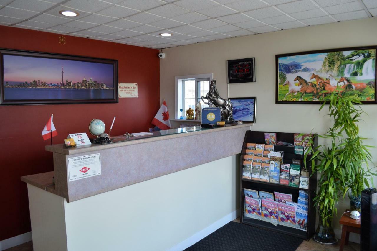Lincoln Motel Sturgeon Falls Buitenkant foto